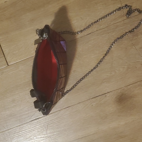 New Emilio Pepe Made in Italy Geometric Interchangeable Chain Bag. - Picture 11 of 14